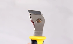 Cleaning Scraper Plastic Razor Scraper with Double-Edged Plastic Blades